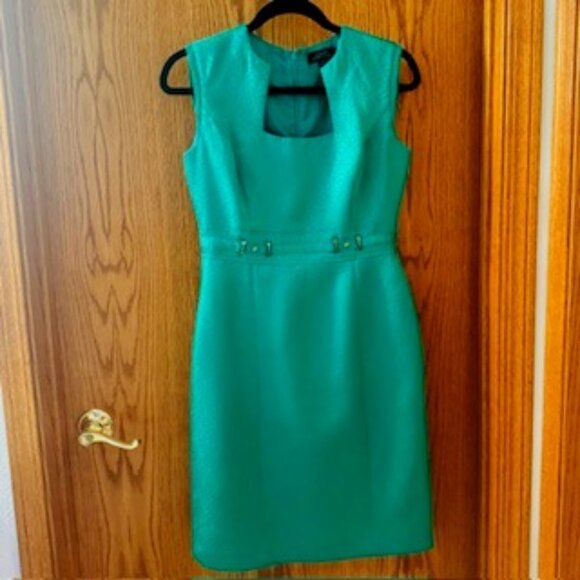 Tahari Arthur S. Levine Sheath Dress Size 4 - Picture 1 of 2